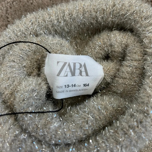 Zara Girl’s Holiday Collection Metallic Turtleneck Sweater in Tan Size 13-14 - Picture 6 of 6